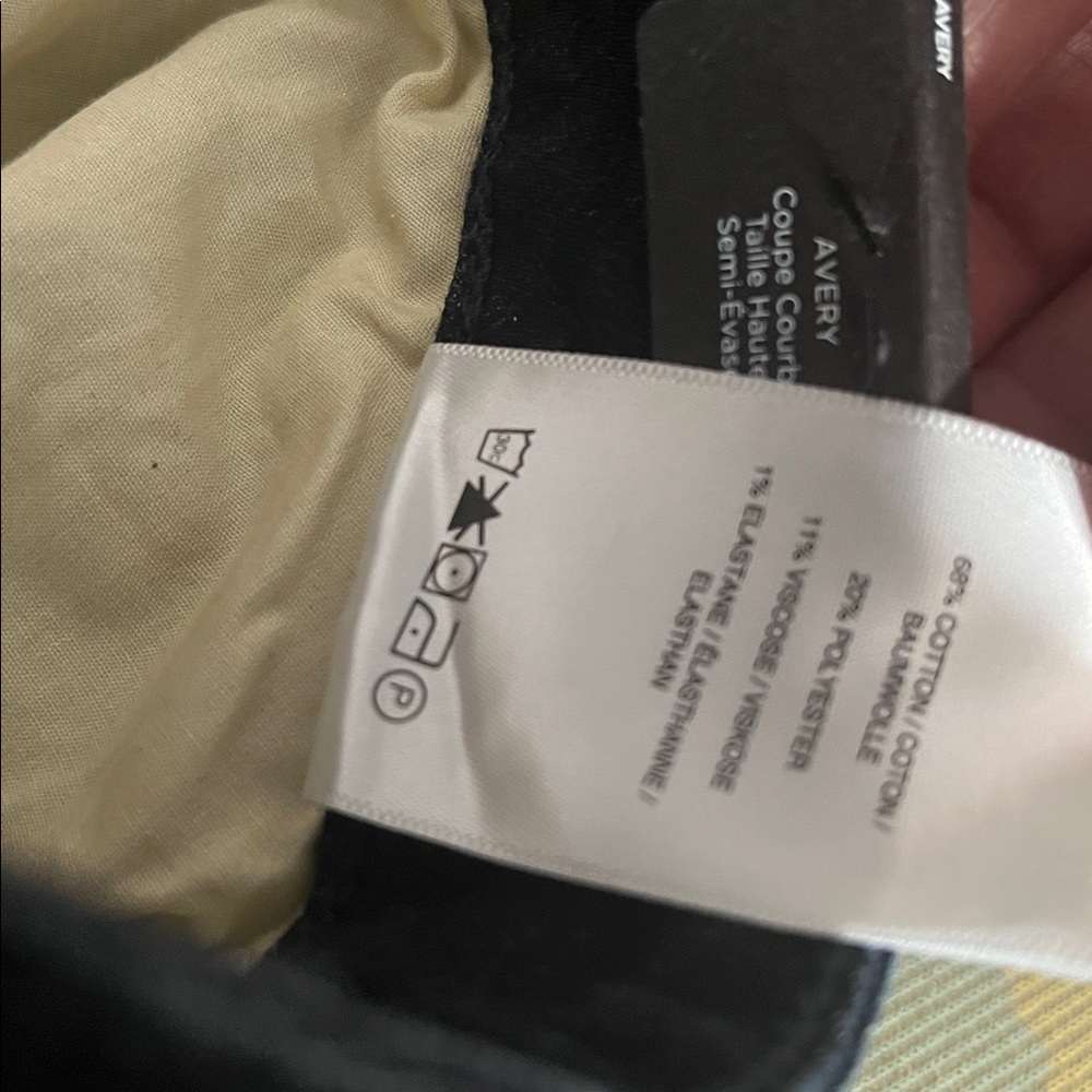 Silver Jeans (32x33) Avery Bootcut Jeans Curvy Fit High Rise Side Slits - Picture 11 of 15
